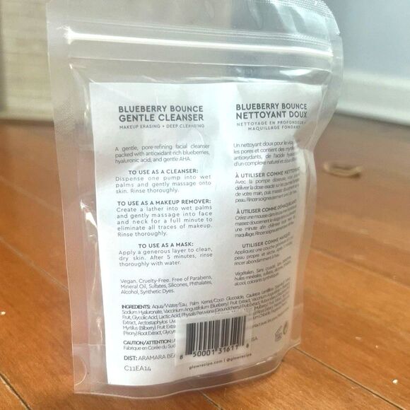 Glow Recipe Blueberry Bounce Gentle Cleanser Deep Clean Mini 1oz/30ml Travel NEW - Picture 4 of 5